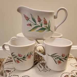 Set Of 4 Corelle "My Garden" Pattern Tea Cups/Mugs And 1 Gravy Boat